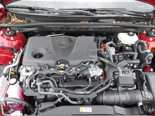 2025 Toyota Camry LE with VIN 4T1DAACK6SU052760, listed as a IAAI auction lot 41923980 with 5,586 mi miles and . Bid and sale history available at DreamBid. Image 10.