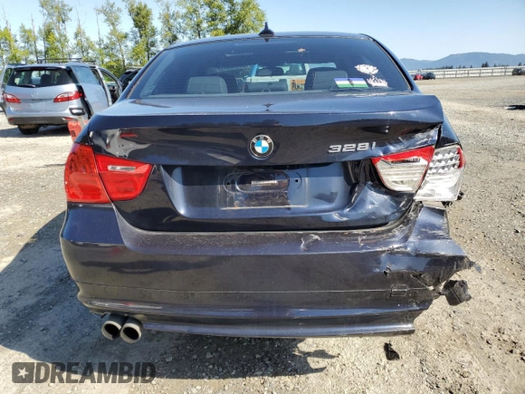2010 BMW 3 Series 328i xDrive with VIN WBAPK5C53AA652147, listed as a Copart auction lot 55173615 with Not provided miles and Salvage title. Bid and sale history available at DreamBid. Image 6.