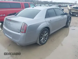2014 Chrysler 300 with VIN 2C3CCAGG8EH384100, listed as a IAAI auction lot 41918940 with 139,597 mi miles. Bid and sale history available at carsss.com. Image 4.