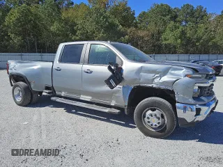 2024 Chevrolet Silverado 3500HD LT with VIN 1GC4YTEY0RF395947, listed as a Copart auction lot 76929794 with 14,043 mi miles and Clean Title. Bid and sale history available at carsss.com. Image 4.