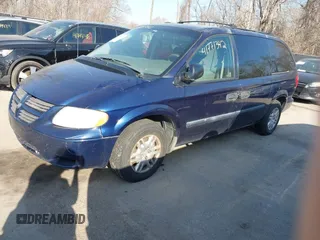 2005 Dodge Caravan SE z VIN 1D4GP24R75B126885, wystawiony jako IAAI lot #41771342 z przebiegiem 196 250 mil mil oraz . Historia ofert i sprzedaży dostępna na DreamBid. Obrazek 2.