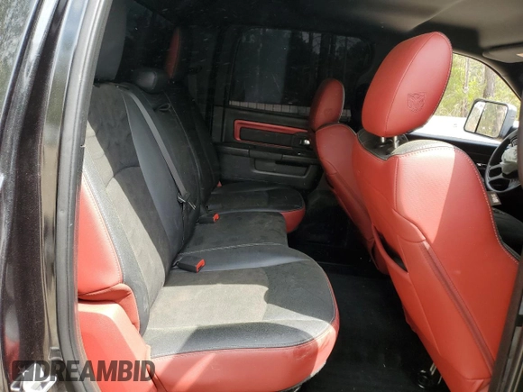 2015 Ram 1500 Rebel z VIN 1C6RR7YT3FS780133, wystawiony jako Copart lot #51484275 z przebiegiem 127 543 mil mil oraz Szkoda całkowita • Salvage title. Historia ofert i sprzedaży dostępna na DreamBid. Obrazek 11.