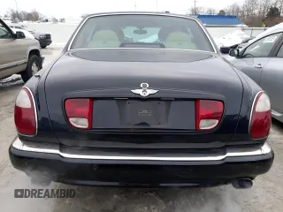 2001 Bentley Arnage with VIN SCBLC31E71CX06210, listed as a Copart auction lot 88364305 with Not Provided miles and Clean Title. Bid and sale history available at DreamBid. Image 6.