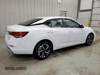 2025 Nissan Sentra SV z VIN 3N1AB8CV4SY288282, wystawiony jako Copart lot #59817245 z przebiegiem 3 237 mil mil oraz Czysty tytuł • Clean title. Historia ofert i sprzedaży dostępna na DreamBid. Obrazek 3.