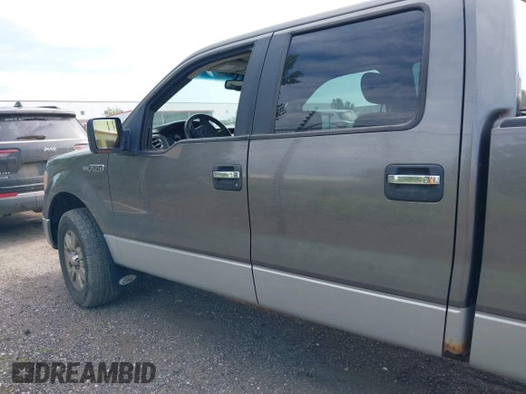 2009 Ford F-150 XL z VIN 1FTPW14V99FB34881, wystawiony jako IAAI lot #42703643 z przebiegiem 157 053 mil mil oraz . Historia ofert i sprzedaży dostępna na DreamBid. Obrazek 14.