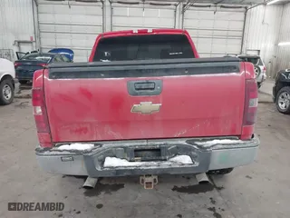 2008 Chevrolet Silverado 1500 LTZ with VIN 3GCEK13358G174925, listed as a IAAI auction lot 41551571 with 212,718 mi miles. Bid and sale history available at carsss.com. Image 17.