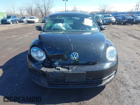 2013 Volkswagen Beetle Fender Edition with VIN 3VWJP7AT8DM685155, listed as a IAAI auction lot 41815170 with 49,901 mi miles and . Bid and sale history available at DreamBid. Image 12.