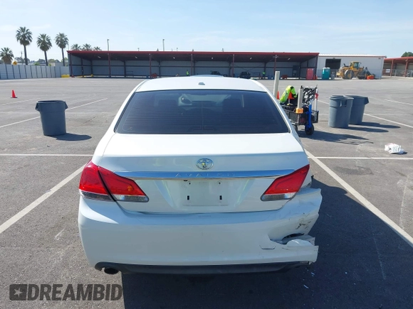 2011 Toyota Avalon with VIN 4T1BK3DB0BU414192, listed as a IAAI auction lot 42099301 with 220,967 mi miles and . Bid and sale history available at carsss.com. Image 16.