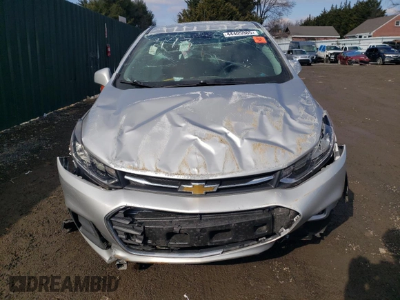 2020 Chevrolet Trax LS with VIN KL7CJKSB3LB039143, listed as a Copart auction lot 44405985 with 57,280 mi miles and Salvage Title. Bid and sale history available at carsss.com. Image 5.