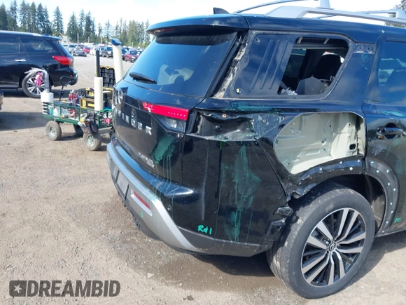 2023 Nissan Pathfinder Platinum with VIN 5N1DR3DK8PC227655, listed as a IAAI auction lot 42157443 with 37,784 mi miles and . Bid and sale history available at DreamBid. Image 20.