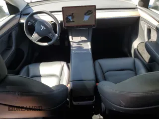 2024 Tesla Model Y Long Range z VIN 7SAYGDEE5RA244641, wystawiony jako Copart lot #51864845 z przebiegiem 23 096 mil mil oraz Szkoda całkowita • Salvage title. Historia ofert i sprzedaży dostępna na DreamBid. Obrazek 8.