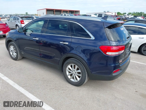 2016 Kia Sorento LX with VIN 5XYPGDA38GG066570, listed as a IAAI auction lot 42205199 with 179,101 mi miles and . Bid and sale history available at DreamBid. Image 3.