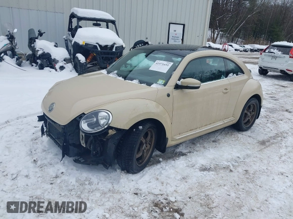 2019 Volkswagen Beetle S с VIN 3VWFD7AT1KM703684, выставлен на аукционе IAAI как лот 41571691 с пробегом 111 180 миль миль и . История ставок и продаж доступна на DreamBid. Изображение 20.