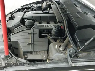 2011 BMW 3 Series 328i с VIN WBAPH5C51BF093264, выставлен на аукционе IAAI как лот 42939031 с пробегом 127 660 миль миль и . История ставок и продаж доступна на DreamBid. Изображение 19.
