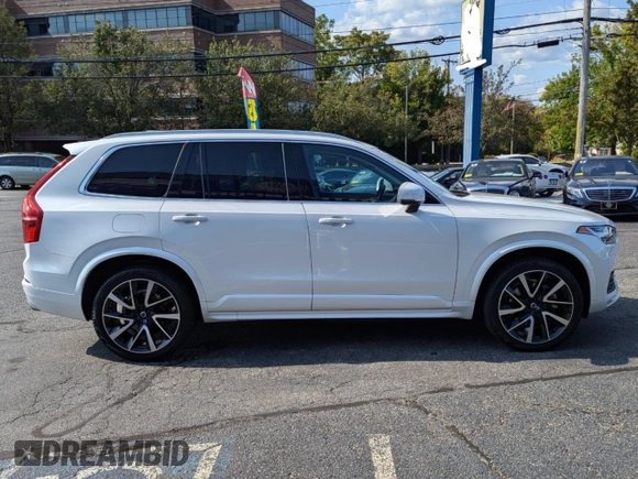 2021 Volvo XC90 Momentum with VIN YV4A221KXM1753168, listed as a Copart auction lot 44860475 with 47,817 mi miles and Clean Title. Bid and sale history available at carsss.com. Image 3.