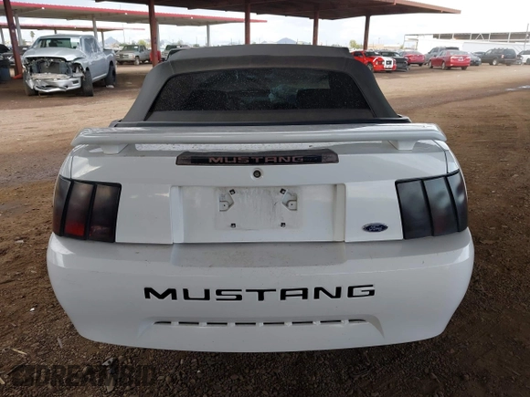 2004 Ford Mustang Deluxe with VIN 1FAFP446X4F133790, listed as a IAAI auction lot 41950759 with 133,734 mi miles. Bid and sale history available at carsss.com. Image 17.