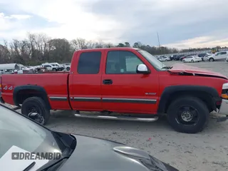 2000 Chevrolet Silverado 1500 LS with VIN 2GCEK19T6Y1316778, listed as a IAAI auction lot 41701675 with 160,034 mi miles. Bid and sale history available at carsss.com. Image 13.