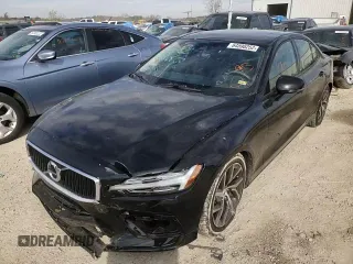 2020 Volvo S60 Momentum with VIN 7JR102FK6LG064517, listed as a Copart auction lot 64598252 with 14,219 mi miles. Bid and sale history available at carsss.com. Image 11.
