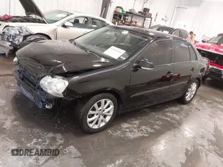 2010 Volkswagen Jetta Limited Edition с VIN 3VWAX7AJ0AM074675, выставлен на аукционе IAAI как лот 41962596 с пробегом 101 465 миль миль и . История ставок и продаж доступна на DreamBid. Изображение 2.