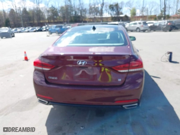 2015 Hyundai Genesis 3.8L with VIN KMHGN4JE9FU034033, listed as a IAAI auction lot 41900965 with 104,673 mi miles. Bid and sale history available at carsss.com. Image 16.