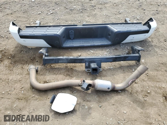 2022 Nissan Frontier SV with VIN 1N6ED1EK1NN647475, listed as a Copart auction lot 58394895 with 47,302 mi miles and Salvage title. Bid and sale history available at DreamBid. Image 6.