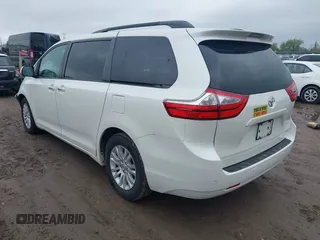 2017 Toyota Sienna XLE Auto Access Seat с VIN 5TDYZ3DC5HS864503, выставлен на аукционе IAAI как лот 42176788 с пробегом 113 755 миль миль и . История ставок и продаж доступна на DreamBid. Изображение 3.