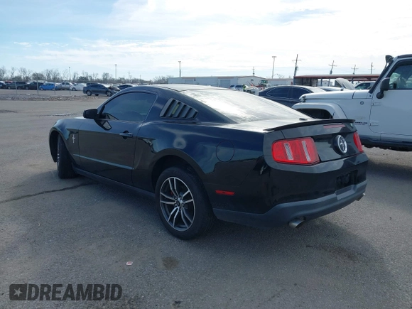 2011 Ford Mustang V6 with VIN 1ZVBP8AM0B5102857, listed as a IAAI auction lot 41622135 with 144,246 mi miles and . Bid and sale history available at carsss.com. Image 3.