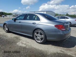 2018 Mercedes-Benz E 300 with VIN WDDZF4KB6JA476931, listed as a Copart auction lot 52762225 with 60,897 mi miles and Salvage Title. Bid and sale history available at DreamBid. Image 2.