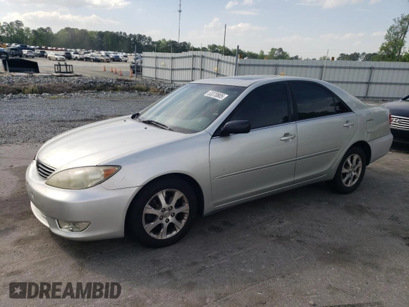 2005 Toyota Camry LE with VIN JTDBF32K450164320, listed as a Copart auction lot 53370805 with 233,932 mi miles and Salvage Title. Bid and sale history available at DreamBid. Image 1.