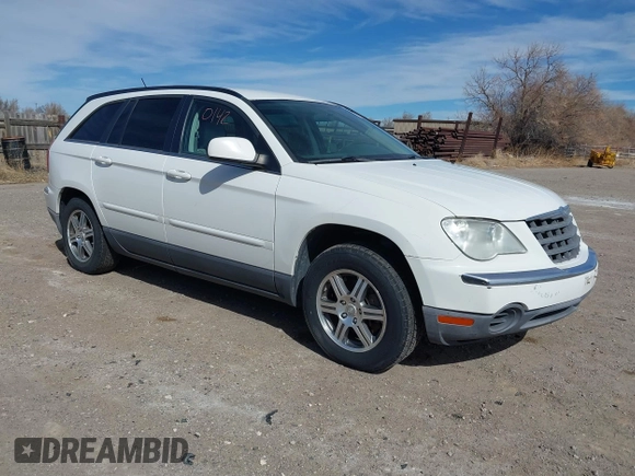 2007 Chrysler Pacifica Touring z VIN 2A8GM68X27R196197, wystawiony jako IAAI lot #41860142 z przebiegiem 131 361 mil mil oraz . Historia ofert i sprzedaży dostępna na DreamBid. Obrazek 1.