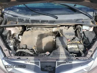2020 Toyota Sienna XLE Auto Access Seat z VIN 5TDYZ3DC6LS033245, wystawiony jako Copart lot #56308365 z przebiegiem 82 254 mil mil oraz Szkoda całkowita • Salvage title. Historia ofert i sprzedaży dostępna na DreamBid. Obrazek 12.