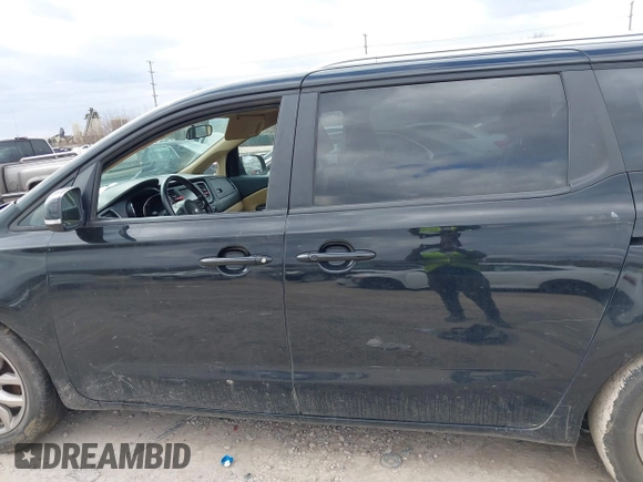 2019 Kia Sedona EX with VIN KNDMB5C13K6534221, listed as a IAAI auction lot 41880056 with 140,726 mi miles. Bid and sale history available at carsss.com. Image 14.