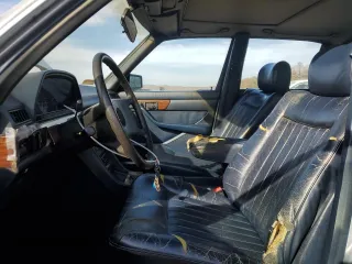 1983 Mercedes-Benz 300 SD with VIN WDBCB20A2DB048328, listed as a Copart auction lot 78741364 with 96,658 mi miles and Salvage Title. Bid and sale history available at carsss.com. Image 7.