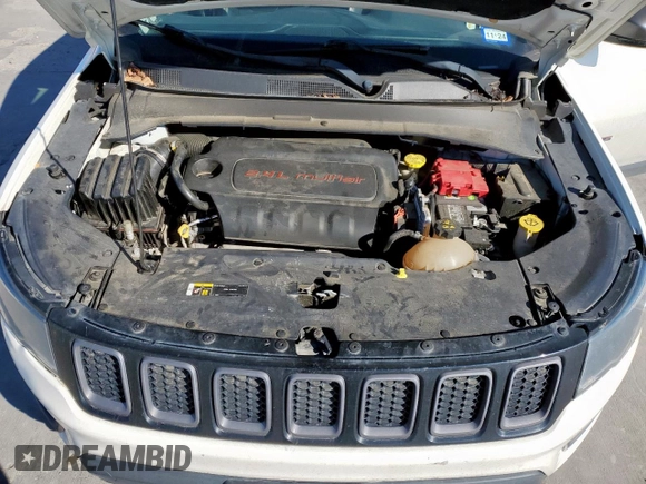 2020 Jeep Compass Trailhawk with VIN 3C4NJDDB7LT118561, listed as a Copart auction lot 46740025 with 61,286 mi miles and Salvage Title. Bid and sale history available at carsss.com. Image 12.