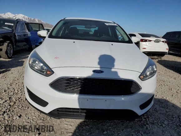 2016 Ford Focus SE with VIN 1FADP3F24GL297392, listed as a Copart auction lot 53141375 with 72,611 mi miles and Salvage Title. Bid and sale history available at carsss.com. Image 5.