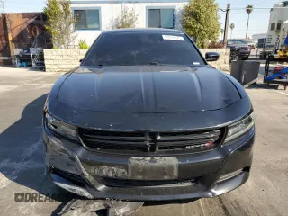 2019 Dodge Charger SXT with VIN 2C3CDXJG8KH757818, listed as a Copart auction lot 49518475 with 98,129 mi miles and Salvage Title. Bid and sale history available at DreamBid. Image 5.