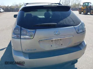 2008 Lexus RX with VIN 2T2HK31U38C057662, listed as a IAAI auction lot 41977657 with 178,847 mi miles. Bid and sale history available at carsss.com. Image 17.