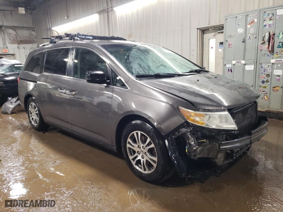 2011 Honda Odyssey EX-L with VIN 5FNRL5H63BB079818, listed as a Copart auction lot 47394625 with NaN miles and Salvage Title. Bid and sale history available at carsss.com. Image 4.