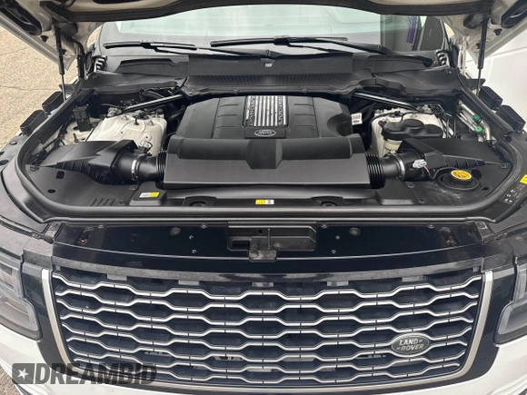 2018 Land Rover Range Rover с VIN SALGS5RE3JA380542, выставлен на аукционе IAAI как лот 42286564 с пробегом 118 541 миль миль и . История ставок и продаж доступна на DreamBid. Изображение 10.