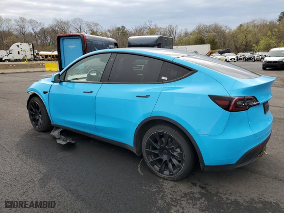 2021 Tesla Model Y Long Range with VIN 5YJYGAEE9MF191031, listed as a Copart auction lot 52014195 with 105,534 mi miles and Clean Title. Bid and sale history available at carsss.com. Image 2.