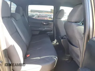 2017 Toyota Tacoma SR5 with VIN 3TMAZ5CNXHM032218, listed as a Copart auction lot 49672275 with 104,244 mi miles and Salvage Title. Bid and sale history available at DreamBid. Image 11.