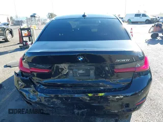 2021 BMW 3 Series 330i with VIN 3MW5R1J08M8B51760, listed as a IAAI auction lot 41605331 with 29,455 mi miles. Bid and sale history available at carsss.com. Image 16.
