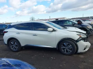 2021 Nissan Murano S with VIN 5N1AZ2AS8MC146605, listed as a IAAI auction lot 41683334 with 48,558 mi miles. Bid and sale history available at carsss.com. Image 13.