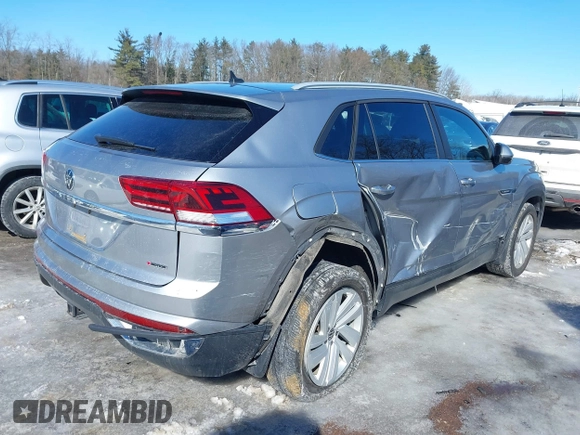 2021 Volkswagen Atlas SE with VIN 1V2KE2CA4MC228516, listed as a IAAI auction lot 41630396 with 53,946 mi miles and . Bid and sale history available at DreamBid. Image 6.