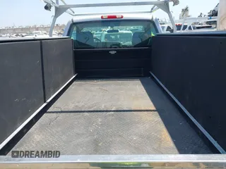 2004 GMC Sierra 1500 with VIN 1GDHC24U94E363663, listed as a IAAI auction lot 42554125 with 86,559 mi miles and . Bid and sale history available at DreamBid. Image 8.