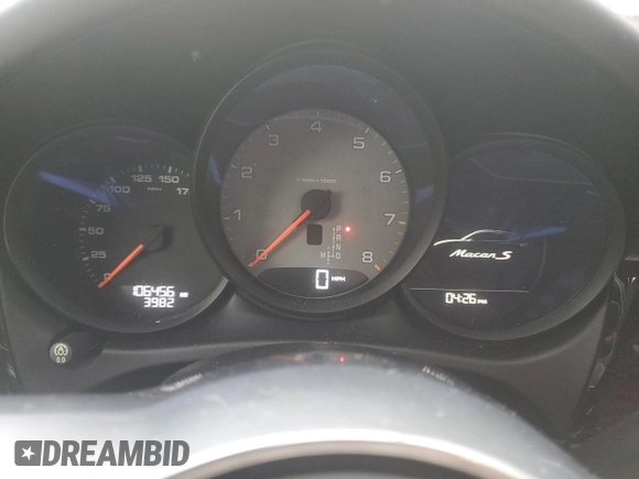 2017 Porsche Macan S z VIN WP1AB2A50HLB14965, wystawiony jako Copart lot #89168745 z przebiegiem 106 456 mil mil oraz Szkody całkowita. Historia ofert i sprzedaży dostępna na DreamBid. Obrazek 9.