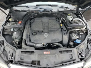 2013 Mercedes-Benz C 300 Sport z VIN WDDGF8AB4DR279598, wystawiony jako Copart lot #56685705 z przebiegiem 103 830 mil mil oraz Szkoda całkowita • Salvage title. Historia ofert i sprzedaży dostępna na DreamBid. Obrazek 11.