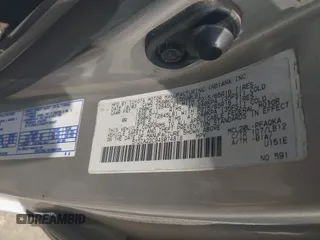 2004 Toyota Sienna XLE with VIN 5TDZA22C94S074818, listed as a IAAI auction lot 42444765 with Not provided miles and . Bid and sale history available at DreamBid. Image 9.