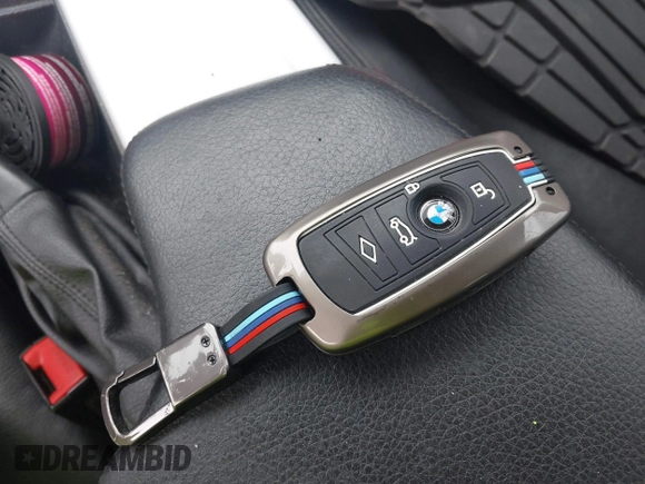 2012 BMW 3 Series 328i с VIN WBA3A5G56CNP15801, выставлен на аукционе IAAI как лот 42476836 с пробегом 166 614 миль миль и . История ставок и продаж доступна на DreamBid. Изображение 11.