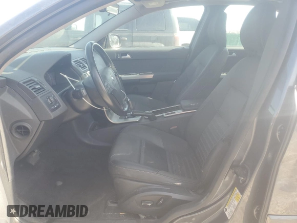 2009 Volvo S40 2.4L z VIN YV1MS382092446504, wystawiony jako Copart lot #48143545 z przebiegiem 207 060 mil mil oraz Czysty tytuł • Clean title. Historia ofert i sprzedaży dostępna na DreamBid. Obrazek 7.